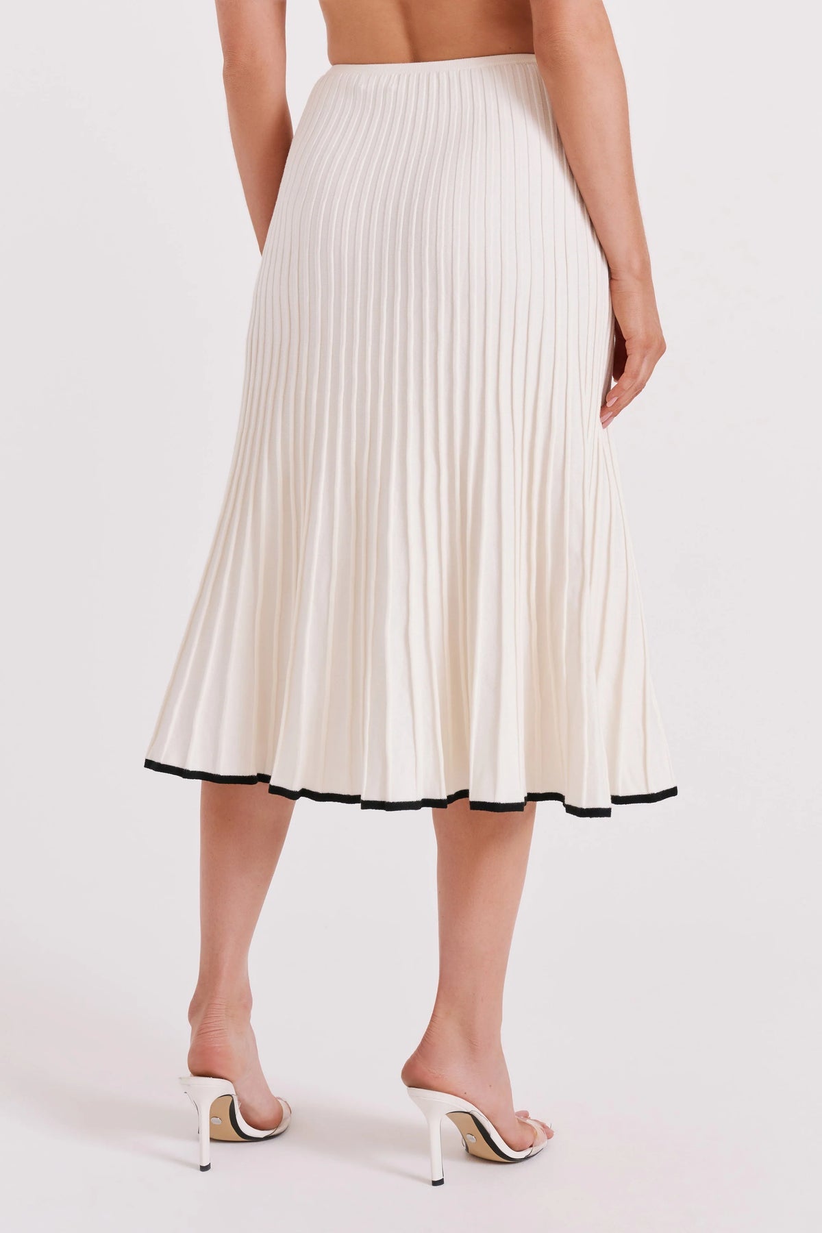 Océane Vêtements - Soleil Knitted Top and Midi Skirt Set